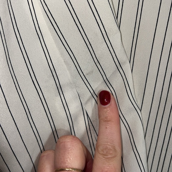 Ann Taylor Petite White & Navy Striped Keyhole Blouse [Size Large P] - Picture 12 of 12